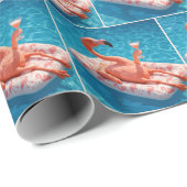 Flamingo Floating With a Cocktail In a Pool Cadeaupapier (Rol Hoek)