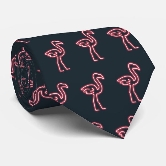 Flamingo in Neon Pink Stropdas (Opgerold)