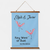 Flamingo Key West of Bust Gay Bestemming Bruiloft Hangend Wandkleed (Voorkant)