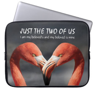 Flamingo   Liefde   ALLEEN DE TWEE VAN ONS   CHRIS Laptop Sleeve