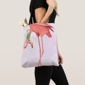 Flamingo met een cocktail tote bag (Dichtbij)