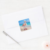 Flamingo met winter sjaal en hoed vierkante sticker (Envelop)