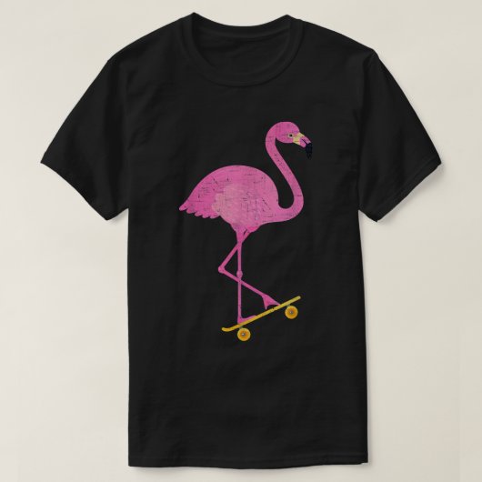 Flamingo on Skateboard Retro Illustratie design T-shirt (Design voorkant)