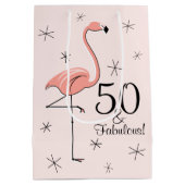 Flamingo Pink '50 and Fabulous!' cadeautas medium (Achterkant)