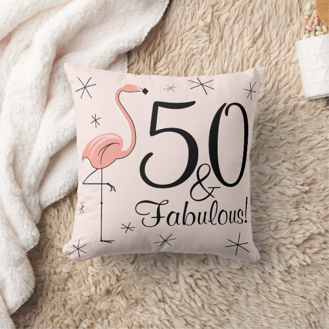 Flamingo Pink '50 and Fabulous!' gooi kussen! Kussen (Deken)