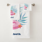 Flamingo Pool Float Navy Blue White Striped Bad Handdoek (Insitu)