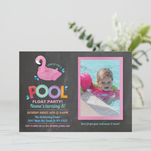 Flamingo Pool Party Verjaardag Strand Float Foto Kaart (Staand voorkant)