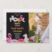 Flamingo Unicorn Pool Birthday Invitation foto Kaart (Voorkant)