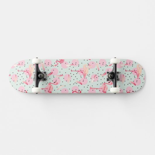 Flamingo-veren op pokadots skateboard (Horizontaal)