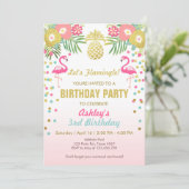 Flamingo Verjaardagsfeest uitnodiging Tropisch Haw (Staand voorkant)