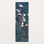 Flamingo vogels in roze en wit op inkwell blauw yogamat (Achterkant)