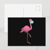 Flamingo | Vrouwenparodie in een gezichtsmasker Aankondigingskaart (Voorkant / Achterkant)