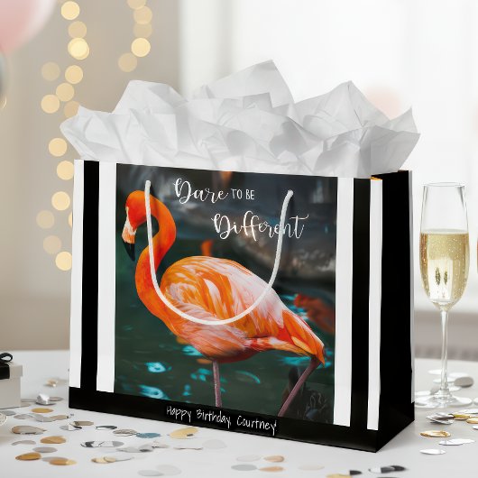 Flamingo Zwart Wit Strepen Modern Script Naam Groot Cadeauzakje