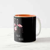 Flamingos Flocking Fabulous Funny Gezegde Gift Tweekleurige Koffiemok (Voorkant rechts)