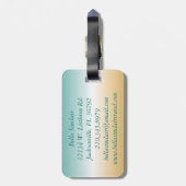 Flamingos op een Blauwgroen tropisch strand Bagagelabel (Achterkant verticaal)