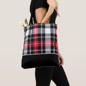 Flanel Zwart, Wit, en Rode Tartan Plaid Tote Bag (Dichtbij)