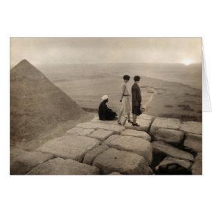 Flapper Girls Sunrise Khufu Pyramid, Egypte 1920