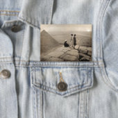 Flapper Girls Sunrise Khufu Pyramid, Egypte 1920 Button (Insitu)