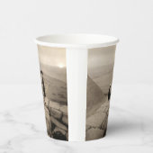 Flapper Girls Sunrise Khufu Pyramid, Egypte 1920 Papieren Bekers (Rechts)