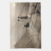 Flapper Girls Sunrise Khufu Pyramid, Egypte 1920 Theedoek (Verticaal)