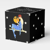 Flapper Lady Red Hair Blue Dress op Shelf Moon Bedankdoosjes (Voorkant Zijde)