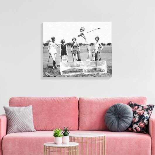 Flapper meisjes spelen golf, 1926 canvas afdruk (Insitu (Woonkamer))