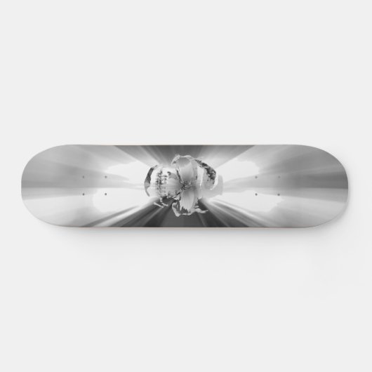 FLASH SKULL SILVER SURFER SKATEBOARD (Horizontaal)