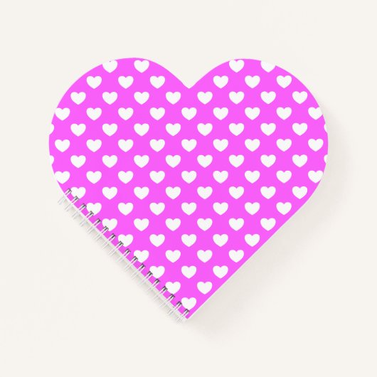 Flashy roze and Cute White Hearts Heart Shaped Notitieboek (Voorkant)