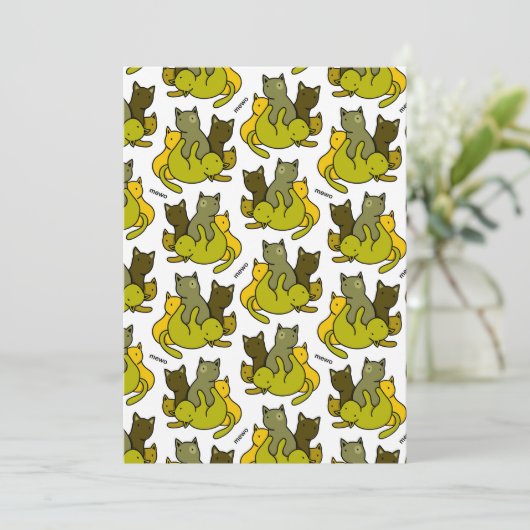 Flat Announcement CardOlive kittens Aankondiging (Staand voorkant)