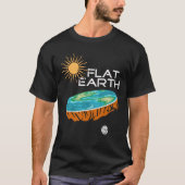 Flat Earth Sun Moon - Flat Earth T-shirt (Voorkant)