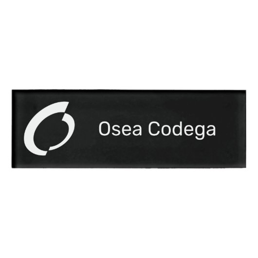 Flat White Black Achtergrond Naam en Logo Label Naambadge (Voorkant)