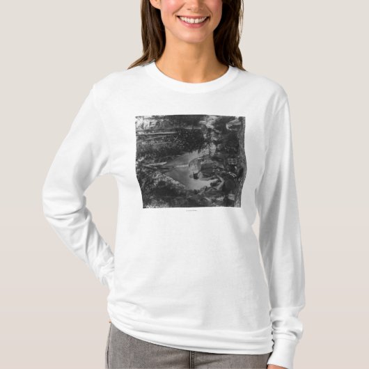 Flathead-indianen tijdens het kerstfeest t-shirt (Voorkant)