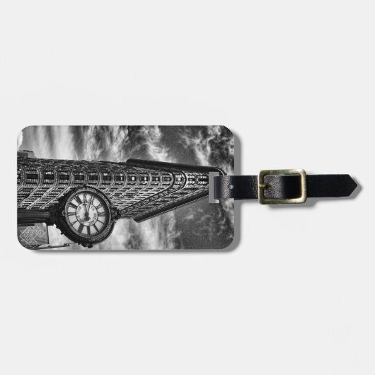 Flatiron Building and Clock in Black and White Bagagelabel (Voorkant horizontaal)