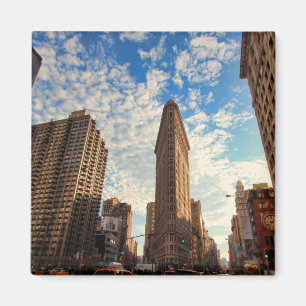 Flatiron Building NYC, breed Uitzicht, Puffy Cloud Magneet