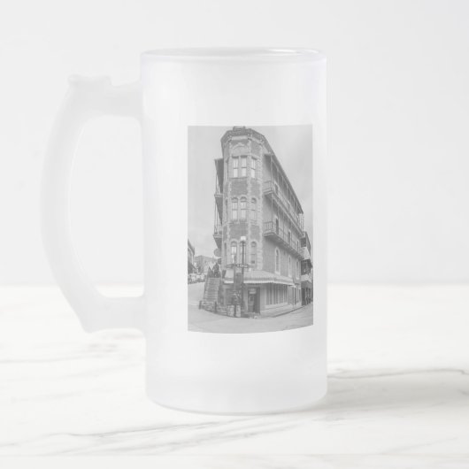 Flatiron Flats Eureka Grayscale Matglas Bierpul (Links)