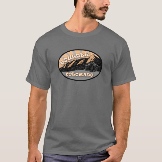 Flatirons, Chautauqua Park, Boulder CO T-Shirt (Voorkant)