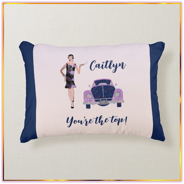  flatpanel en Antiek autoaccu uit 1920 Accent Kussen (Creator heeft geüpload)