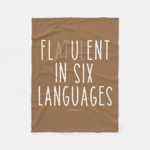 Flatulent in zes talen fleece deken
