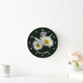 Fleabane Daisy Wildflowers Personalized   Ronde Klok (Huis)