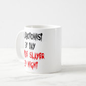 Flebotomist Zombie Slayer Koffiemok (Voorkant links)