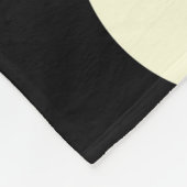 Fleece deken grote cirkels stippen zwart crème (Hoek)