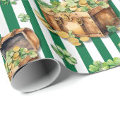 Flesgroene gestreepte schatkist St.Patrick's Day Cadeaupapier (Rol Hoek)