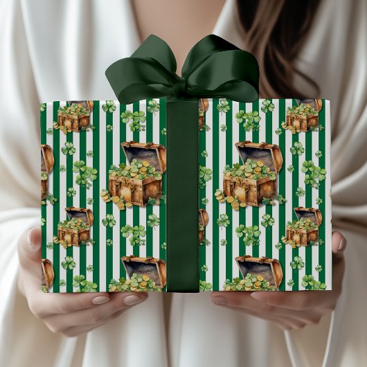 Flesgroene gestreepte schatkist St.Patrick's Day Cadeaupapier
