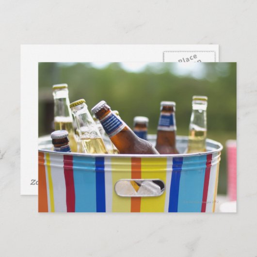 Flessen bier in ijsemmer briefkaart (Voorkant / Achterkant)