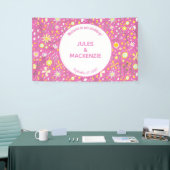 Flessen flankerende, roze, wilde bloemen spandoek (Beurs)
