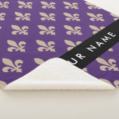 Fleur de Lis, Beige on Purple, Royal, Your Name Sherpa Deken (3/4)
