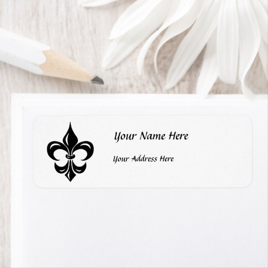 Fleur de Lis in Black Etiket (Insitu)