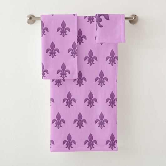 Fleur de Lis in Violet Paars op Lavender Bad Handdoek (Insitu)