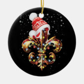 Fleur de Lis kerstversiering met kerstmuts XMA Keramisch Ornament (Voorkant)