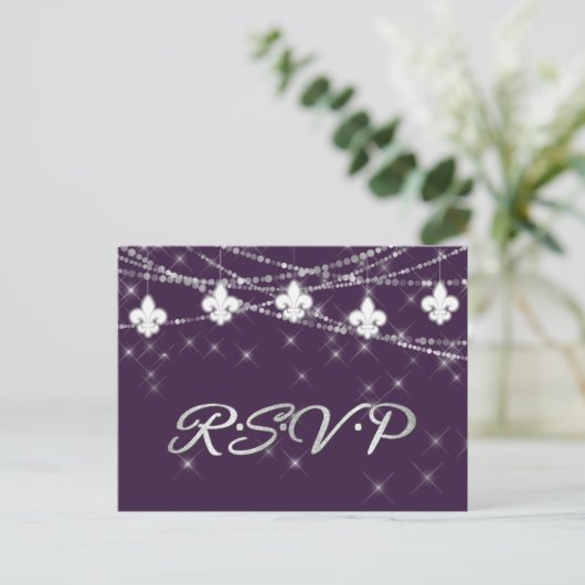 Fleur de Lis Lights | Deep Paarse Entree-respons Uitnodiging Briefkaart (Staand voorkant)